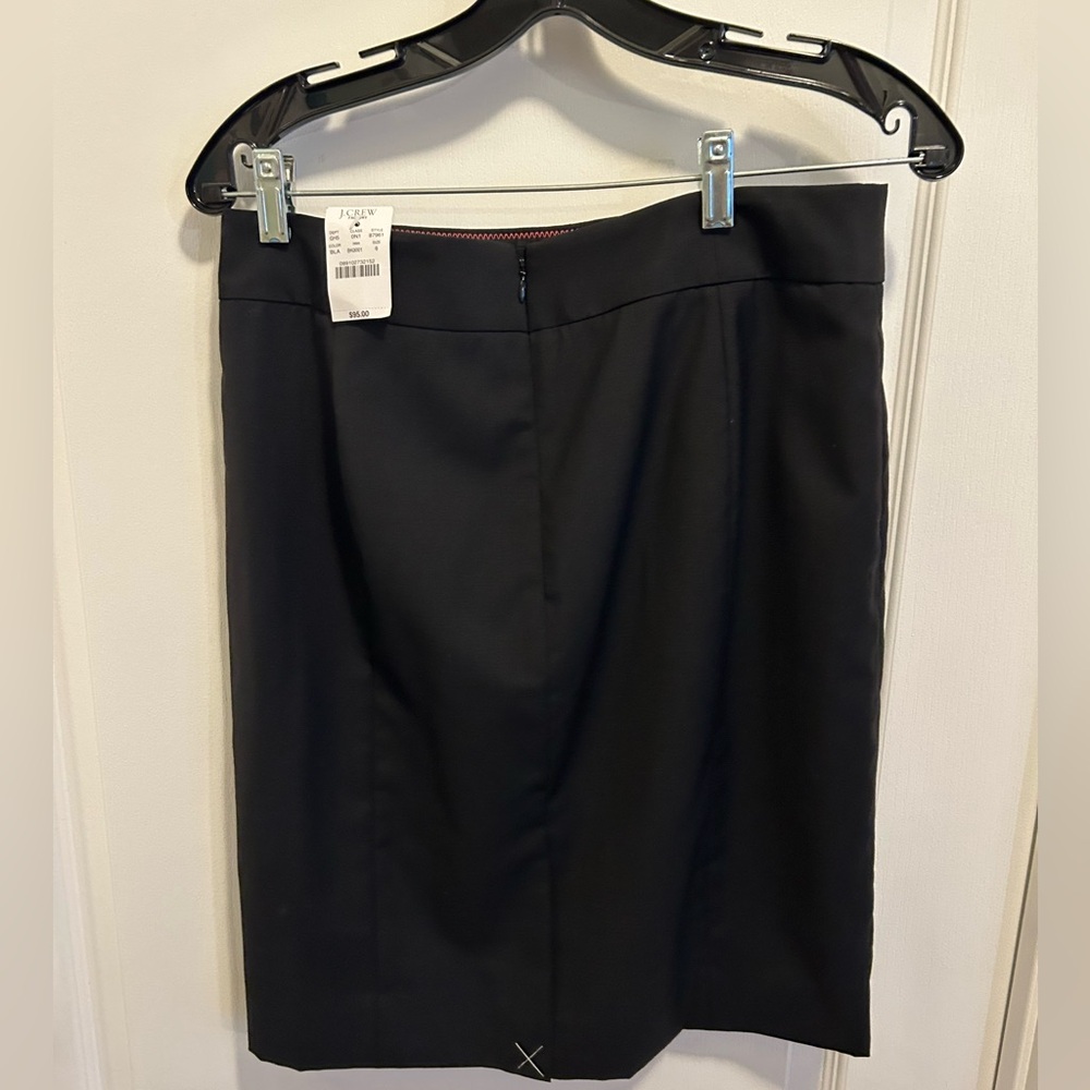 BNWT J Crew Factory black pencil skirt size 6!